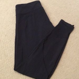 Black Lulu lemon leggings